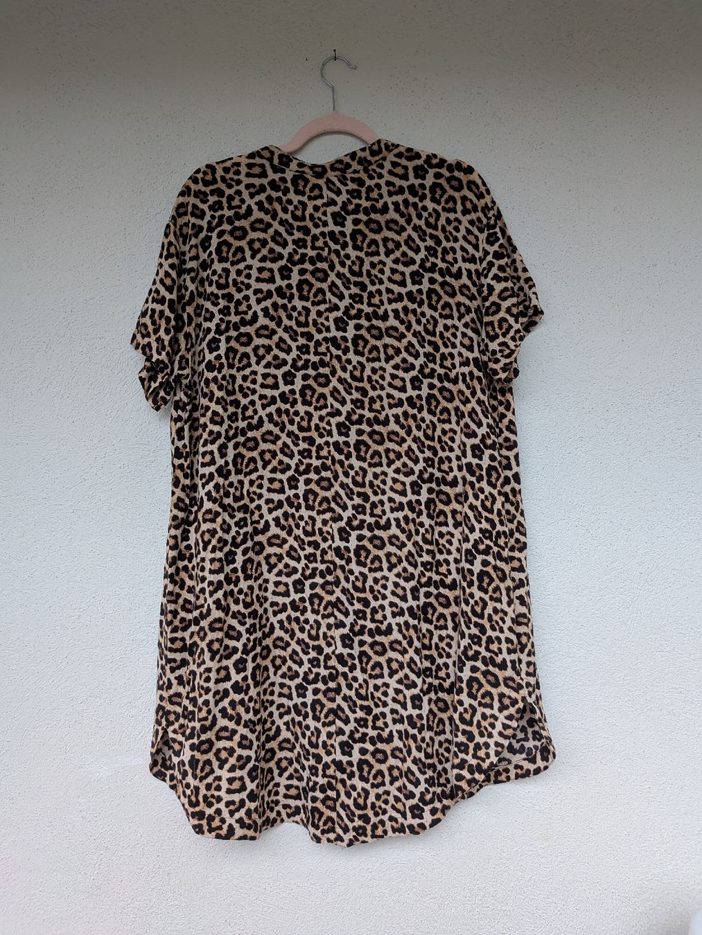 H&M Kleider: Kleid Leoprint Gr. M – Gebraucht aus Bern von dun 2