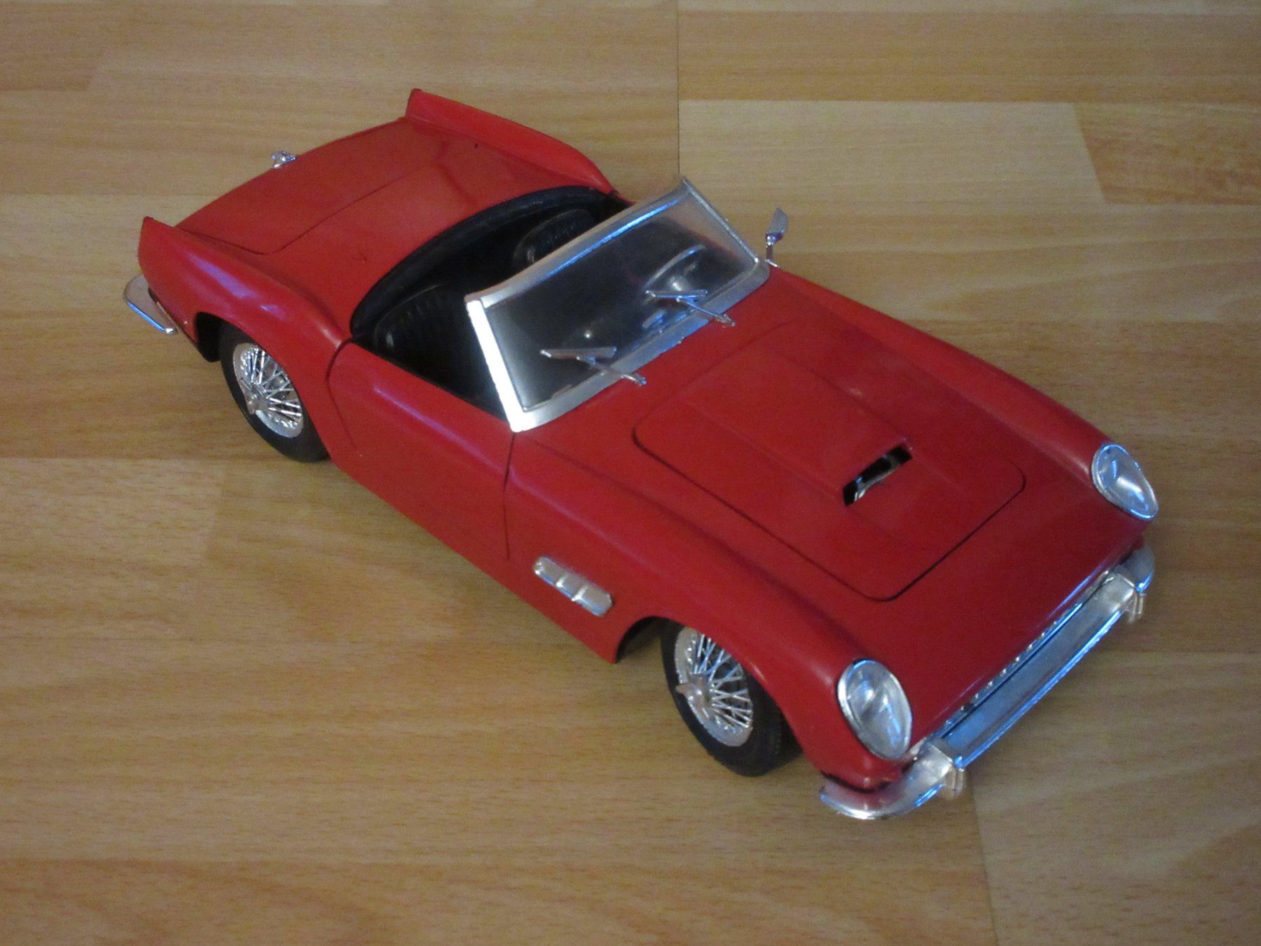 Tonka Modellautos: Ferrari California 1:16 TG – Gebraucht aus Kaisten von renault015