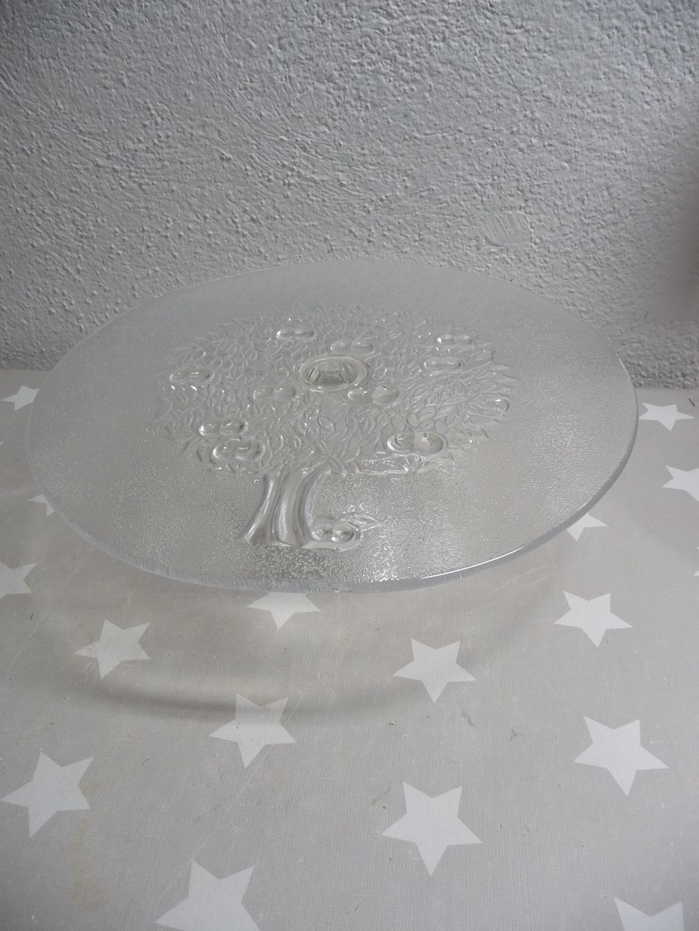 Plateaux: Tortenplatte mit Fuss – D'occasion à Rafz par Powacaddy