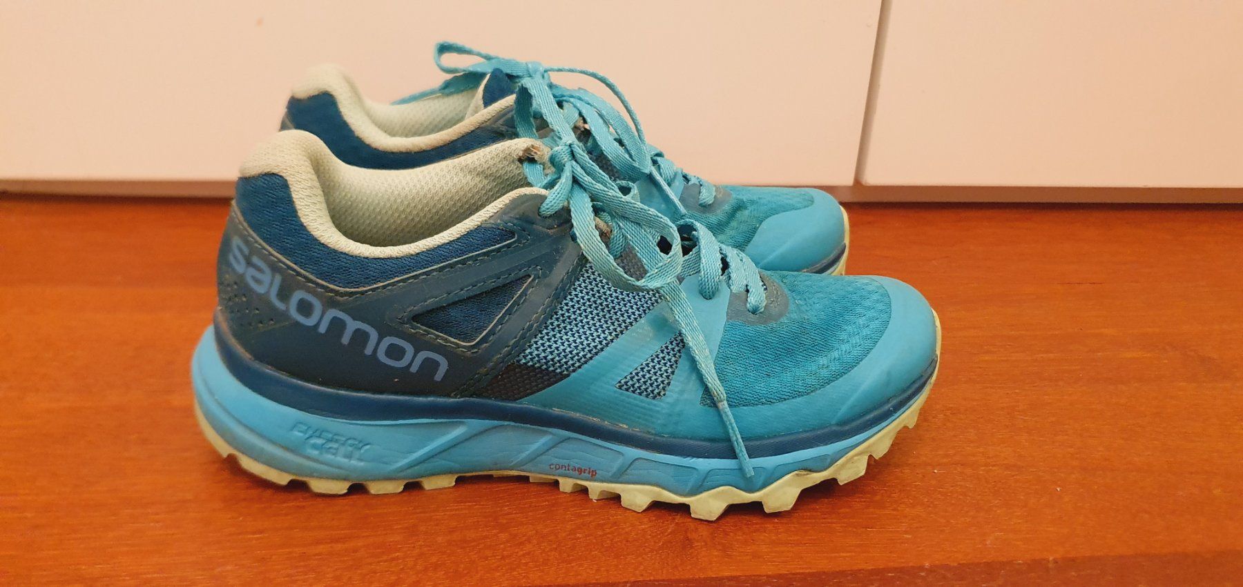 Salomon Scarpe da uomo: Salomon Trekking Schuhe blau Grösse 35 – Usato da Stansstad venduto da InStyle8