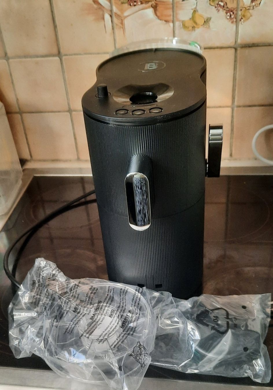 Coffee B Kaffeemaschinen & Espressomaschinen: Machine à café Cooffee B  la machine écologique – Neu und originalverpackt aus Cornaux NE von petitpied