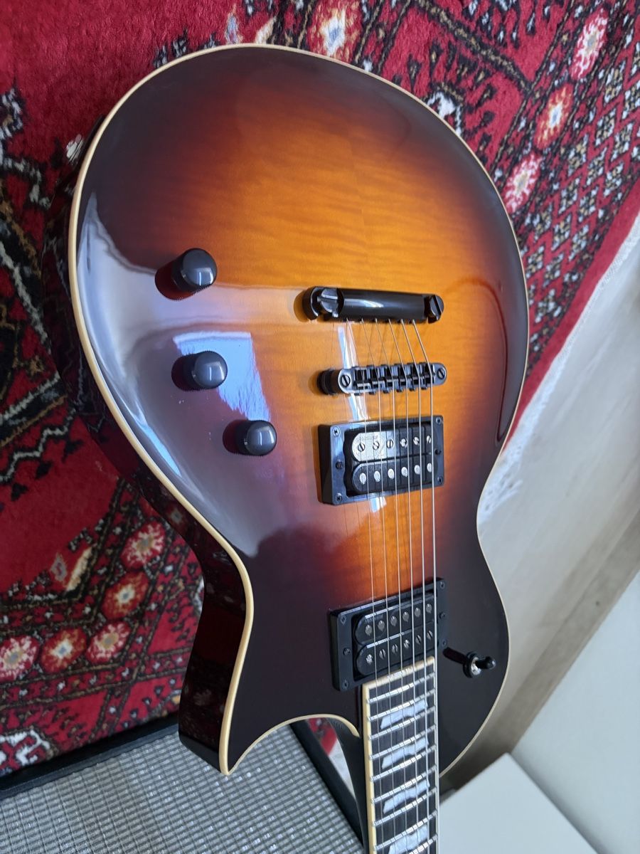 Esp Strumenti musicali: ESP Eclipse -II FT FM TSB mit fishman fluence wie neu – Nuovo (secondo la descrizione) da Belmont-sur-Lausanne venduto da alexander12 4