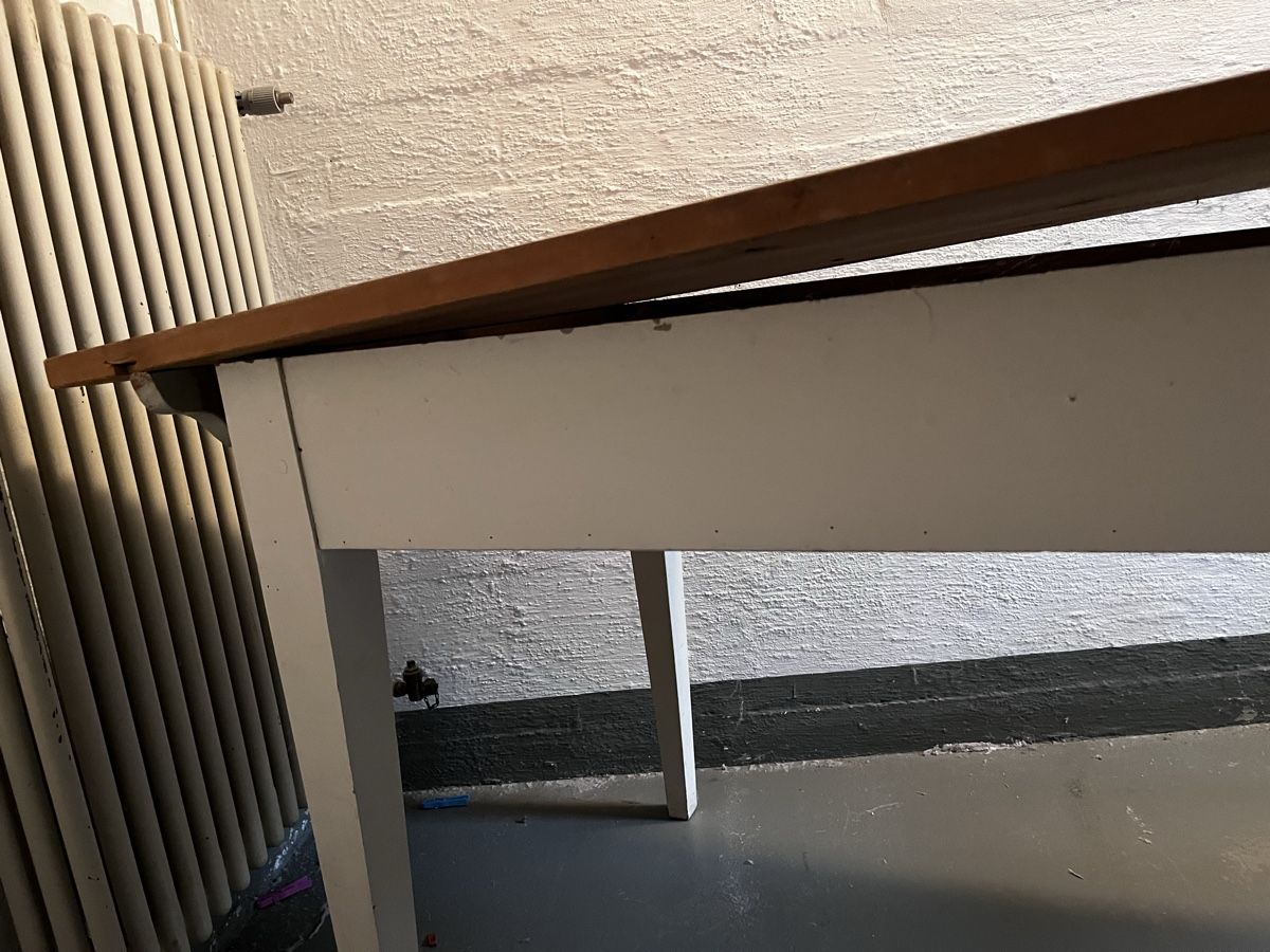 Tavoli: Vintage Tisch Arbeits- oder Küchentisch – Usato da Sirnach venduto da Gozogo 5