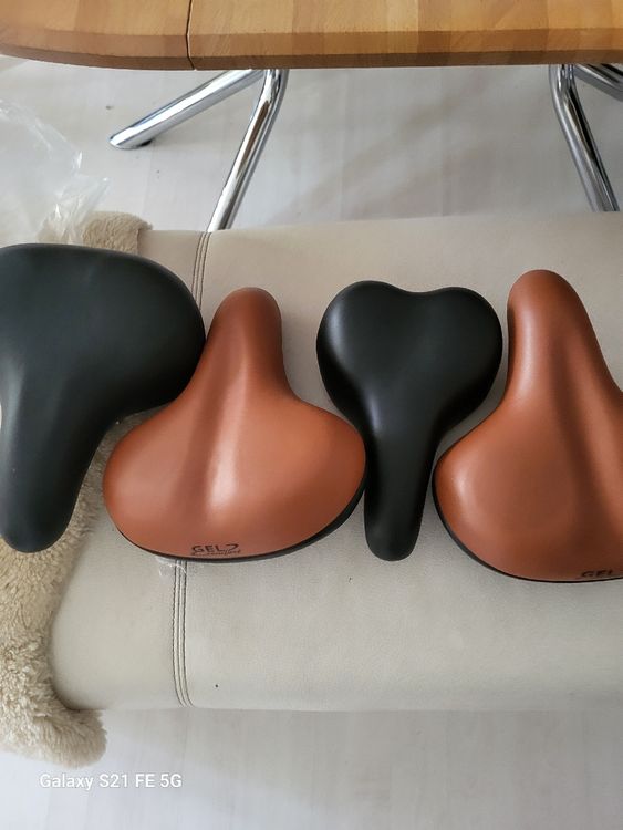 Pezzi di ricambio: 4 velo sattel top preis ! – Nuovo (secondo la descrizione) da Duggingen venduto da tamola67