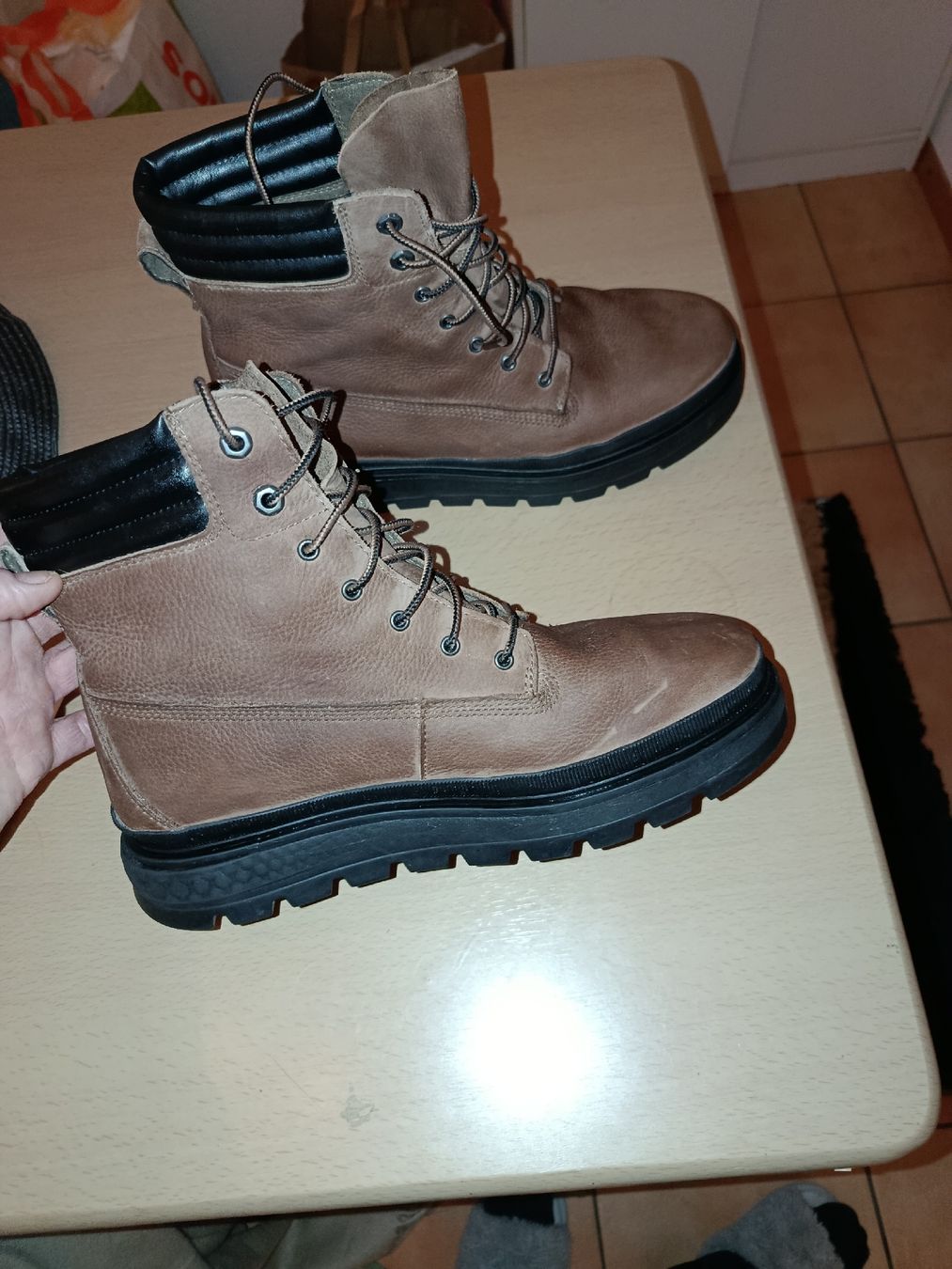 Timberland Scarpe da donna: botte timberland – Usato da Fribourg venduto da cbu_q7ck 5