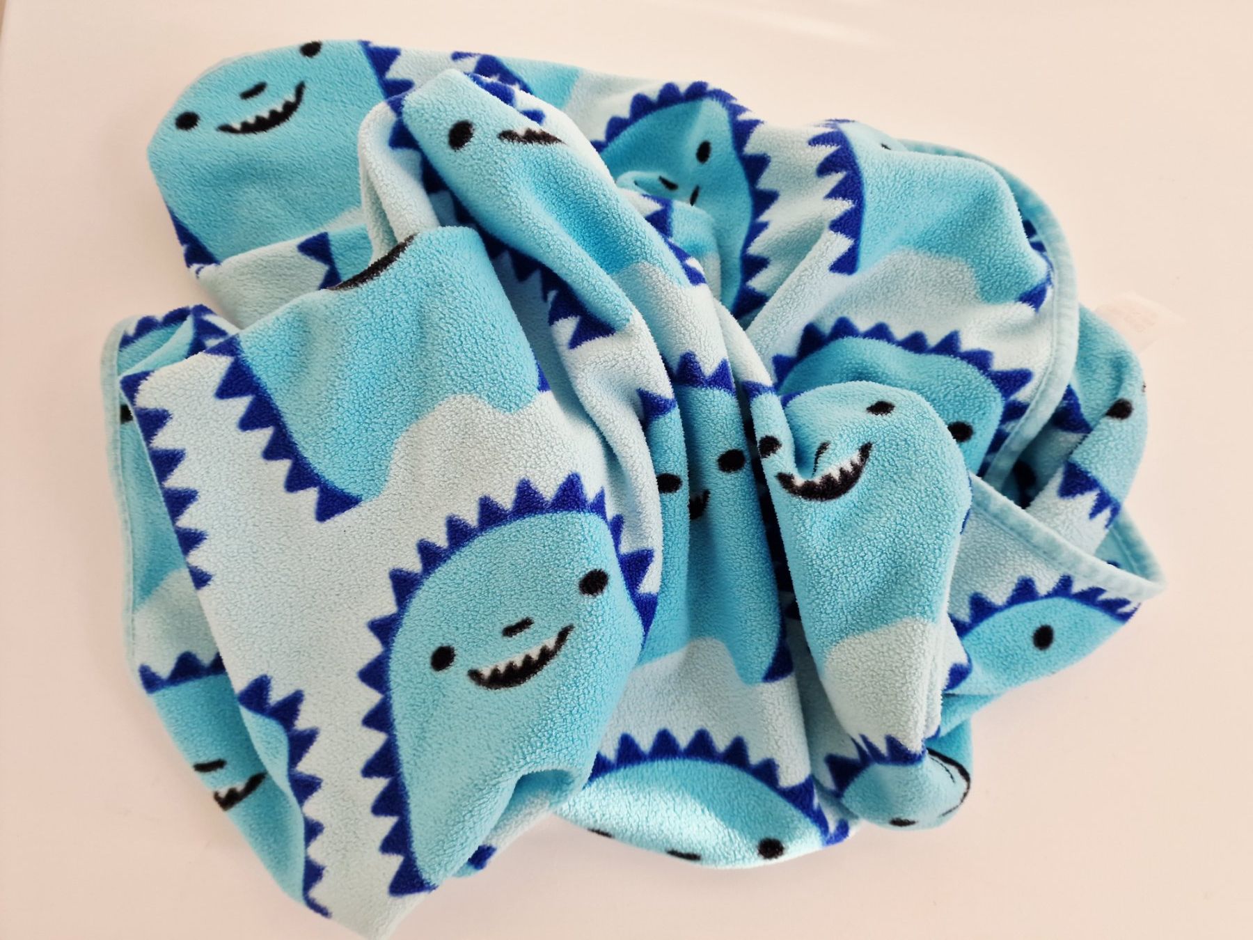 Coperte: Babydecke Blau 100% Polyester ca. 75cm x 90cm – Usato da Hallau venduto da CHACLA 1