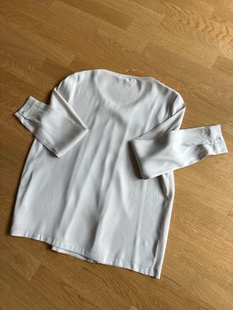 Edle Seidenbluse von LE TRICOT PERUGIA, Gr. M (s. Masse), NE