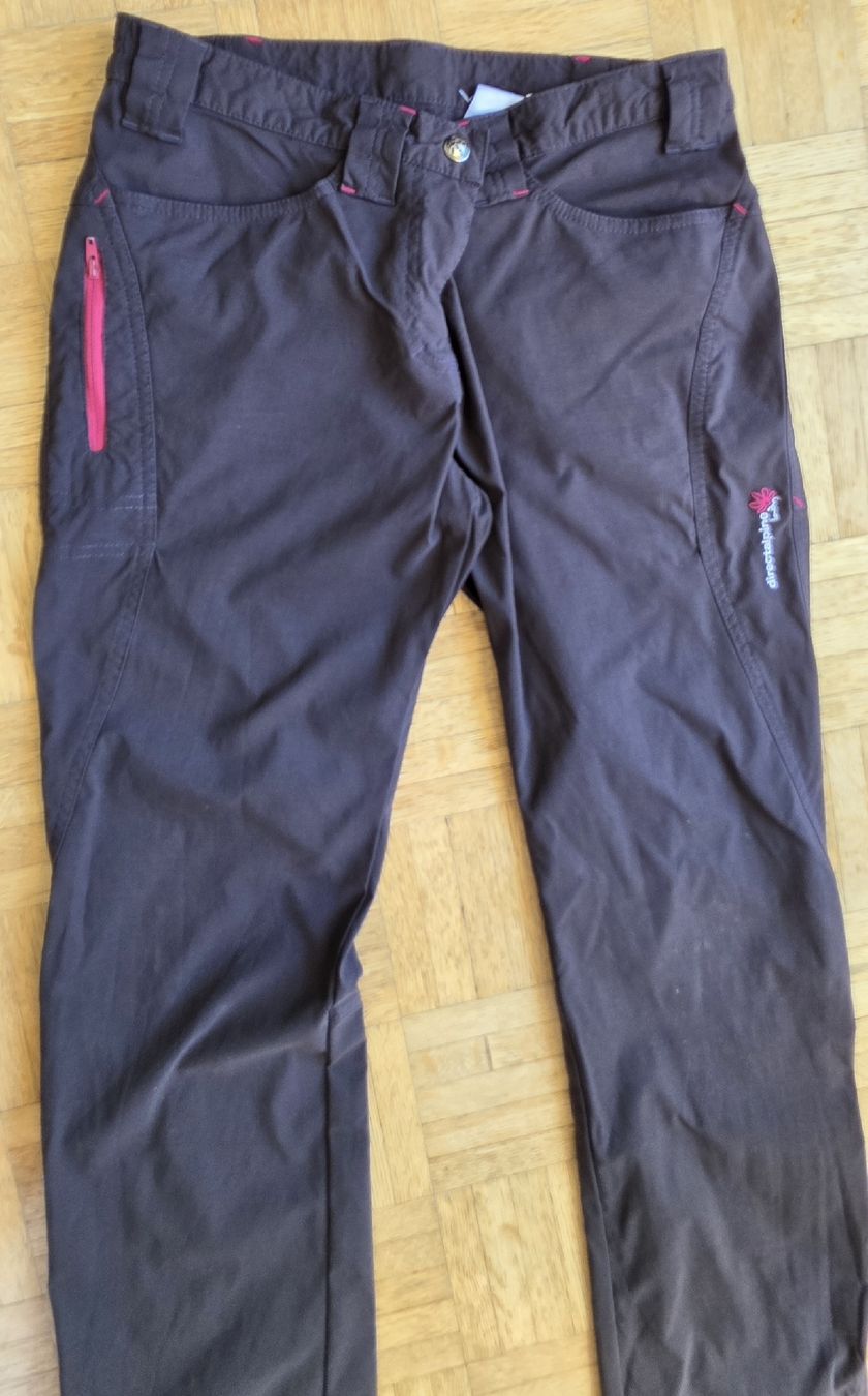 Pantaloni: Pantalon de marche taille S (bleu/violet) – Usato da Yverdon-les-Bains venduto da van_dq65
