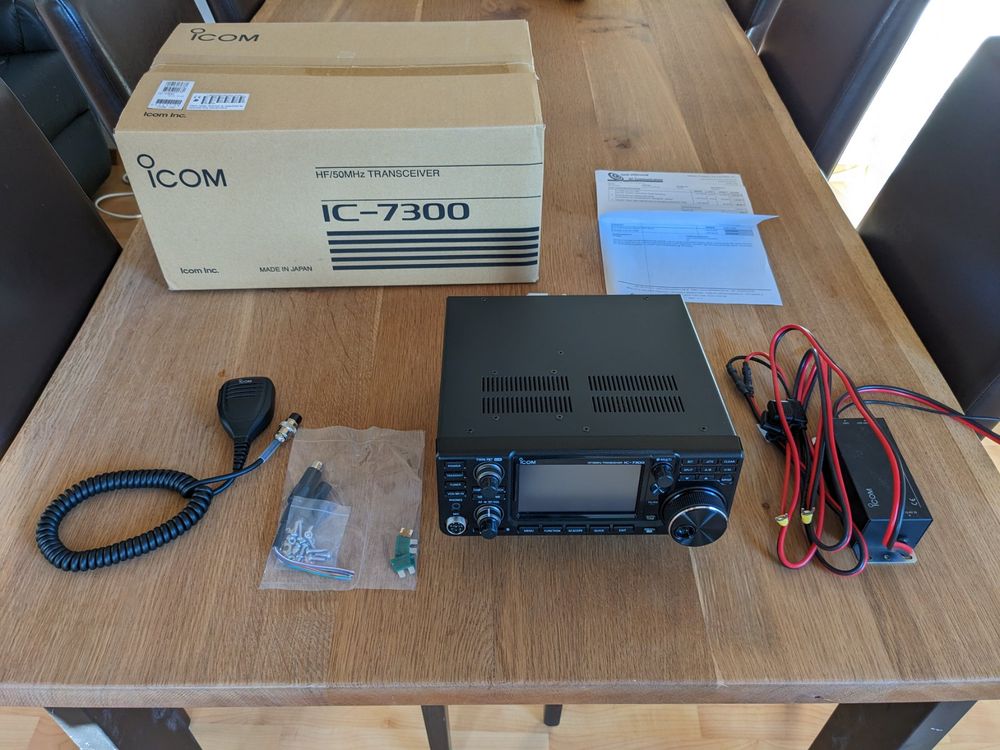 Icom 7300 in OVP praktisch neu | Kaufen auf Ricardo
