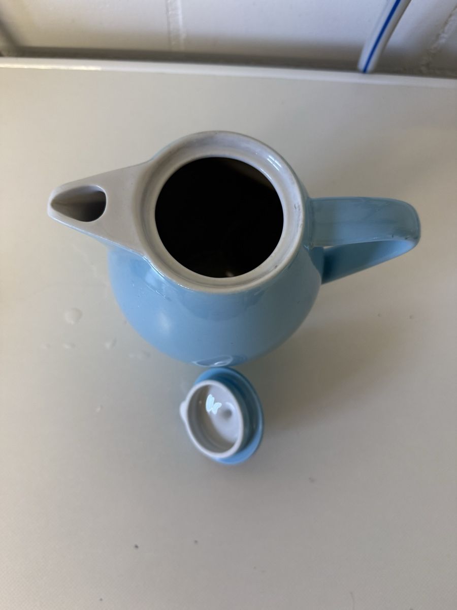 Rössler Caraffe: Pot à lait bleu Rössler 1,0 lt – Usato da Les Genevez JU venduto da fabliane 1