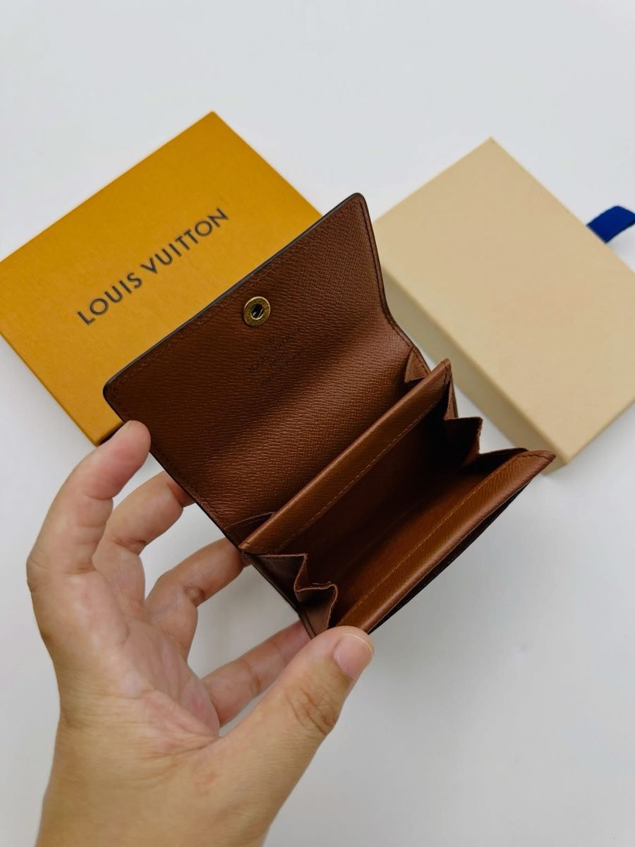 Louis Vuitton Brieftaschen: Ab 1 fr Louis Vuitton card holder – Gebraucht aus Widnau von Pukpan_99 2