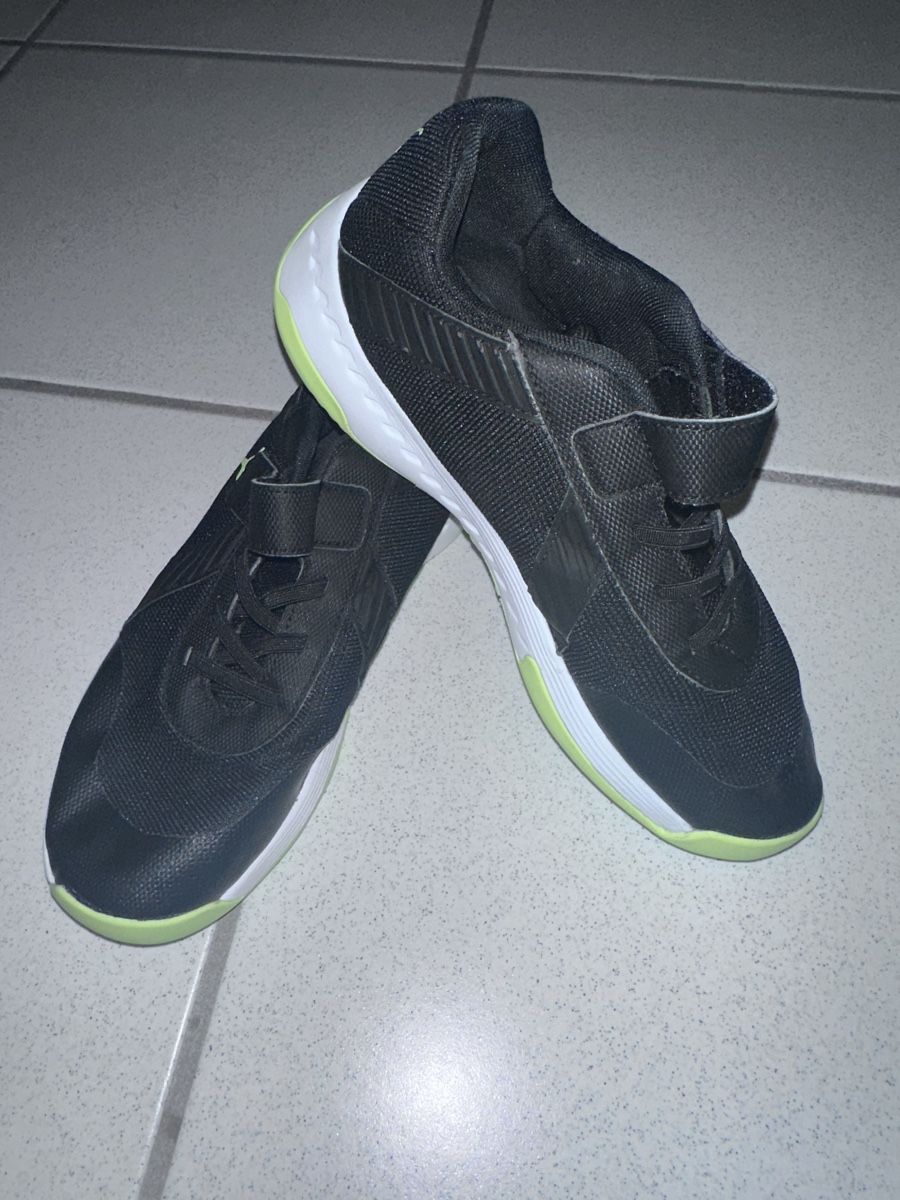Puma Schuhe für Jungen: Puma Turnschuhe Gr. 38 – Gebraucht aus Buus von 2019dp 4