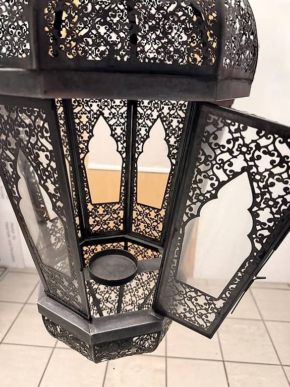 Lanterne: 2 Orientalische Laternen – Usato da Luzern venduto da e_r_s98p 1