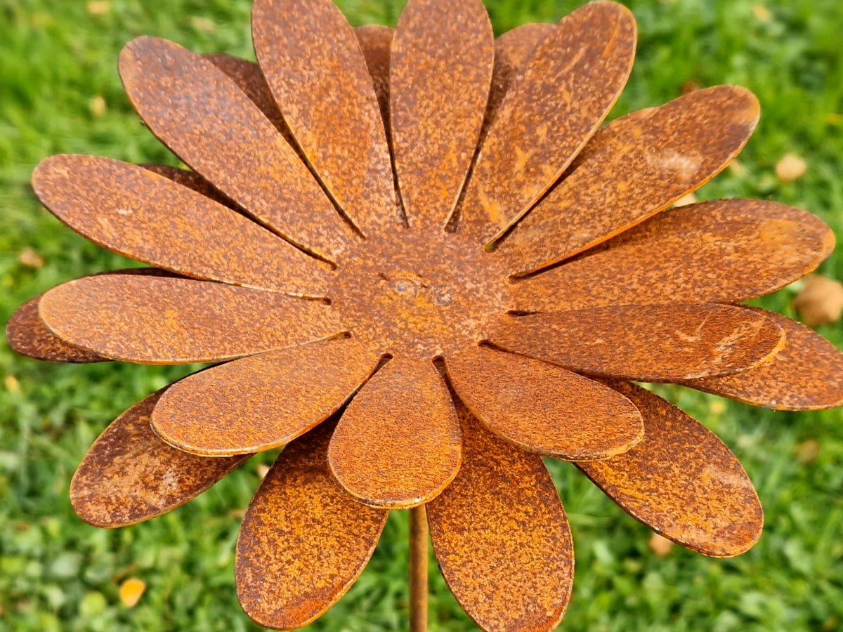 Tutte le decorazioni: Gartenstecker Blüte Rost 100cm – Nuovo e nell'imballaggio originale da Matzendorf venduto da Gartendeko-Shop