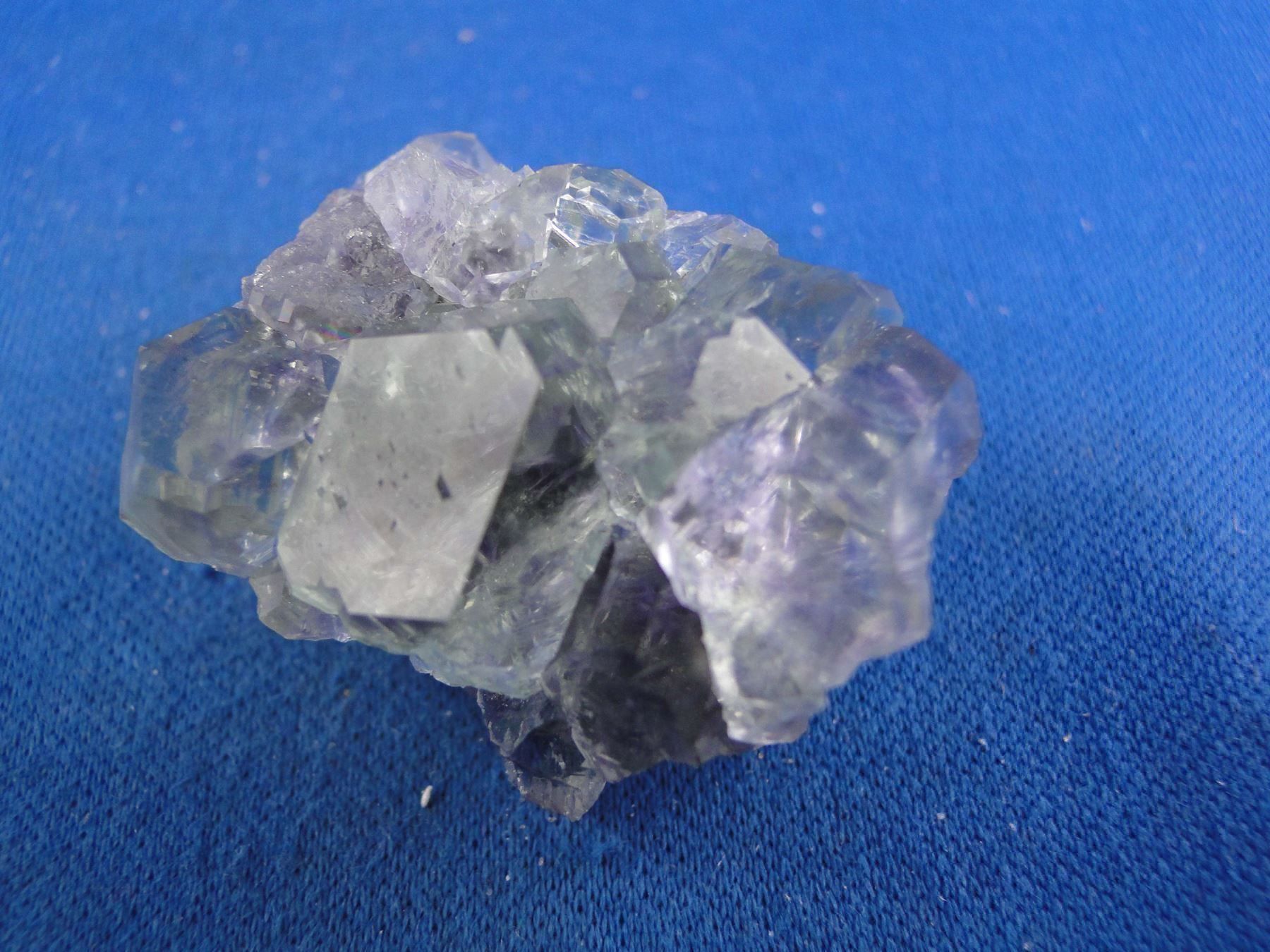 Minerali & Pietre curative: Fluorit – Usato da Schinznach Bad venduto da Demerald 7