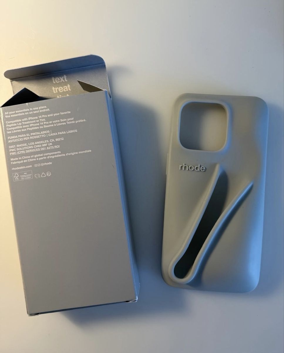 Rhode Covers & Schutzfolien: Coque Rhode pour iPhone 14 Pro, grise, État neuf – Neu und originalverpackt aus Monthey von Ben1