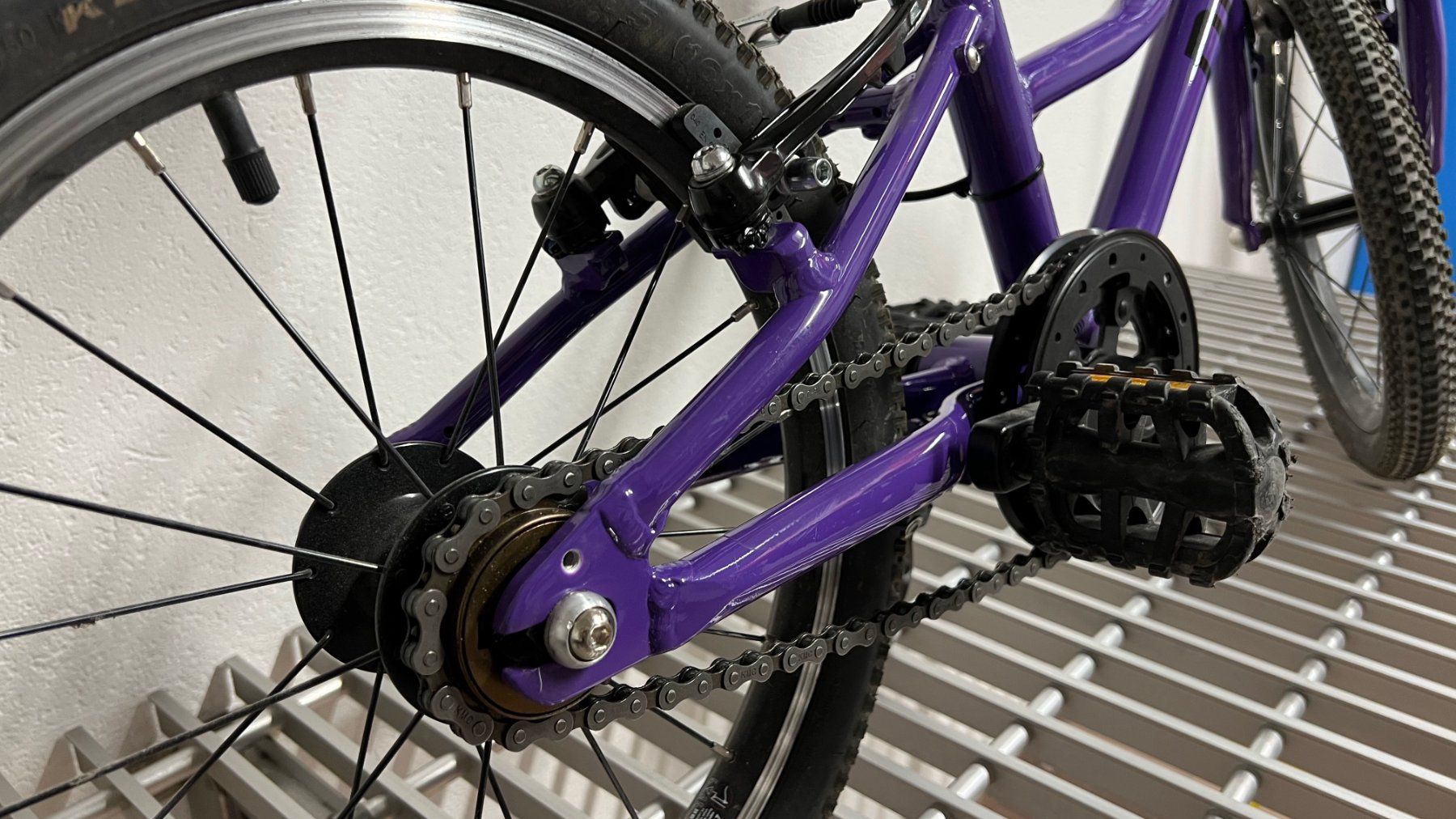 Naloo Velos: NALOO Chameleon 16", Mk2, SingleSpeed, Purple – Gebraucht aus Zürich von Snivo 3
