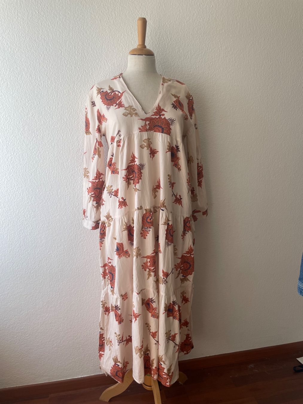 Robes: fk.pynappel Maxikleid Gr. M mit Blumenmuster – D'occasion à Buchs SG par VintageHomeCH 2