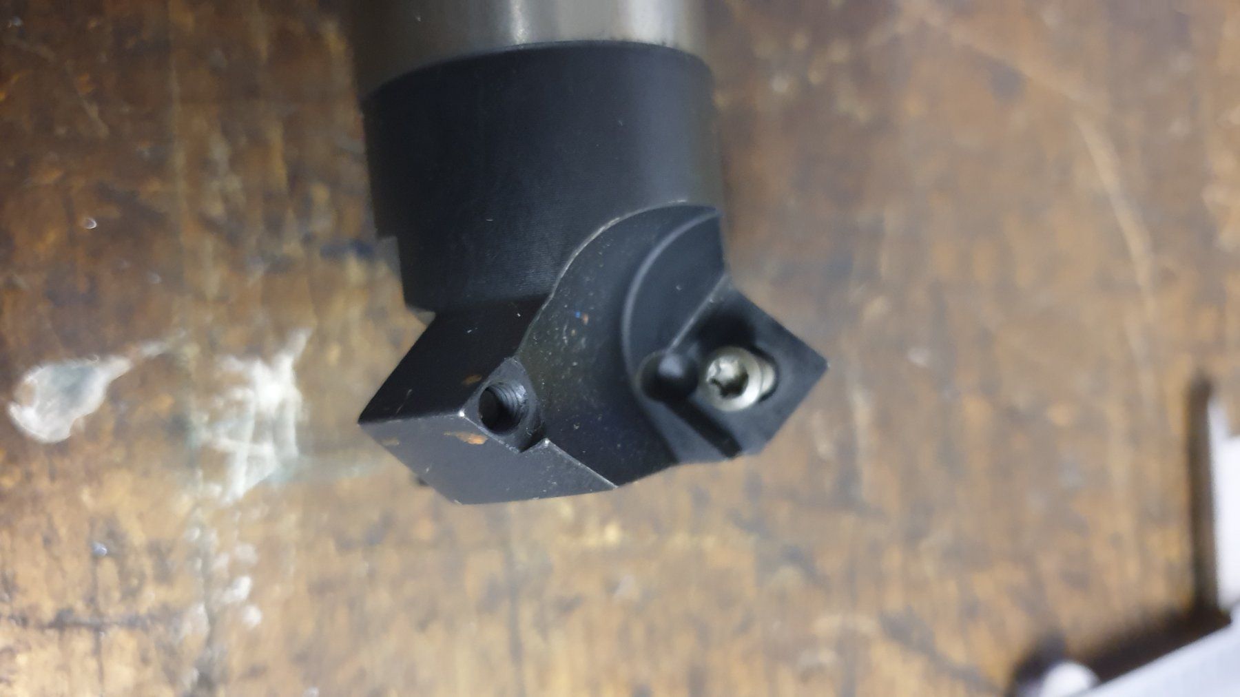 Sandvik Tutti gli attrezzi: Sandvik R215.64-32A32-4512 – Usato da Langenthal venduto da Physycer0 2