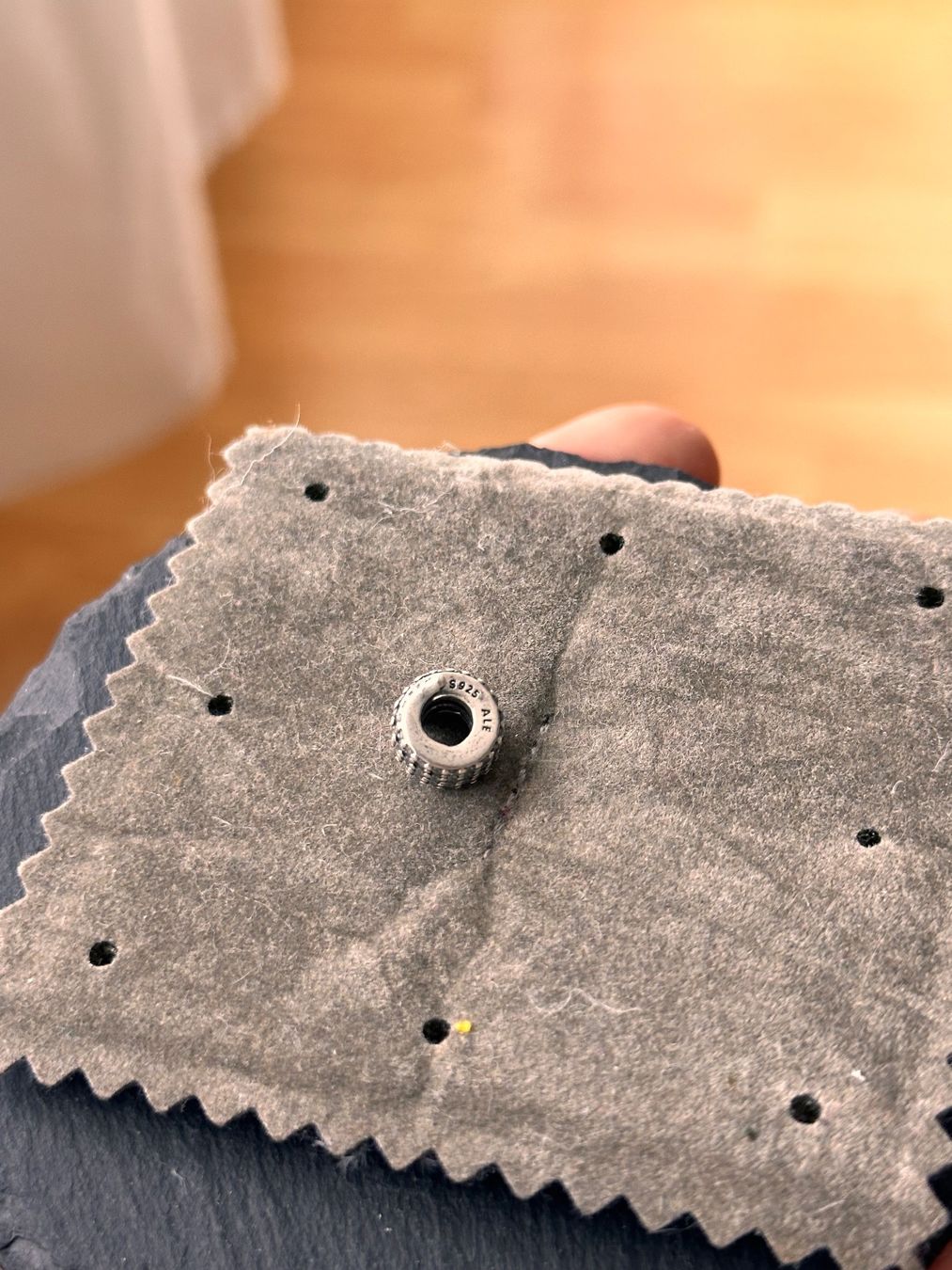 Pandora Ciondoli: Pandora Charm – Usato da Zug venduto da car_fr2j 1