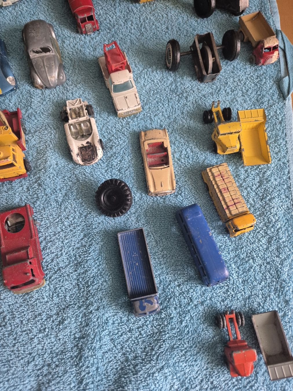 Jouets: Auto Spielzeug Konvolut – D'occasion à Vilters par Fleiflomi 1