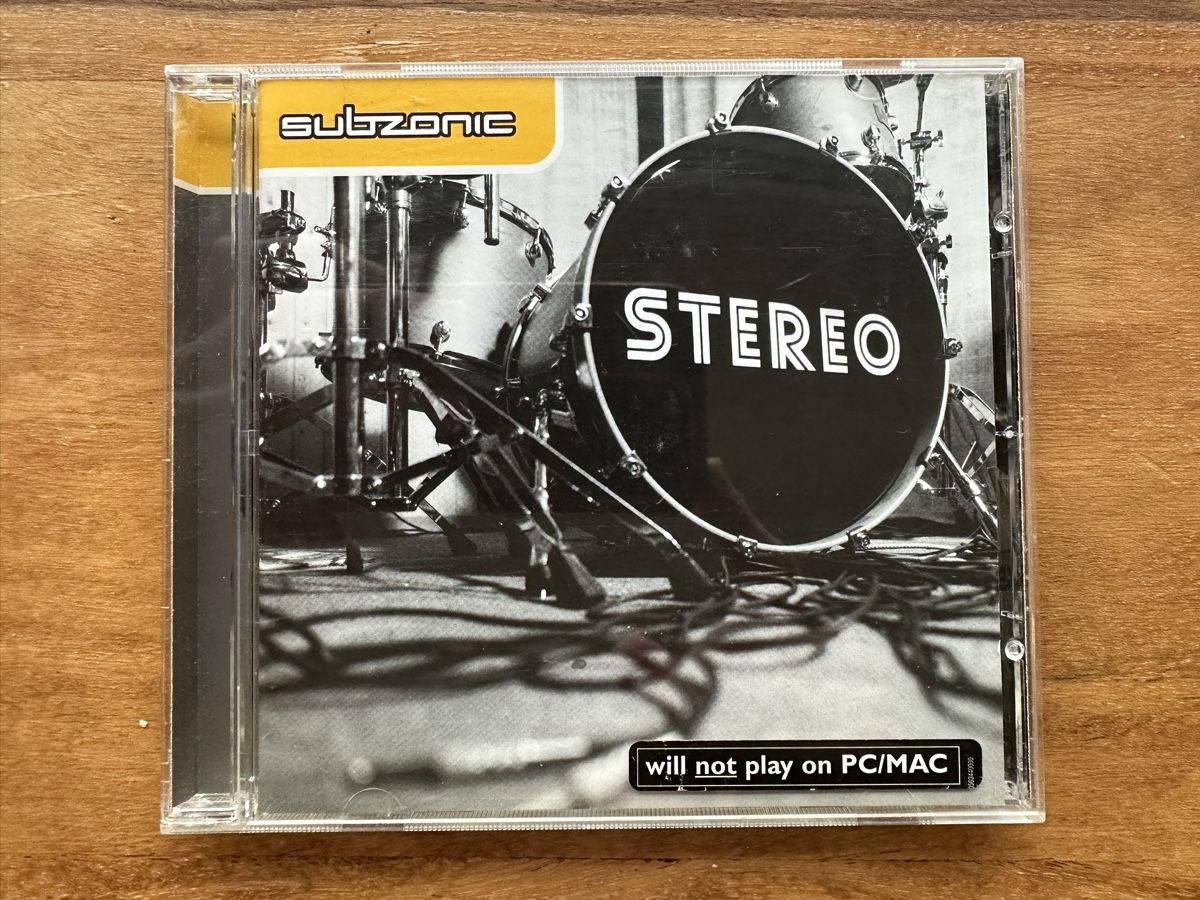 CD: Subzonic - Stereo (Near Mint) – Usato da Horgen venduto da flyingpenguin2000
