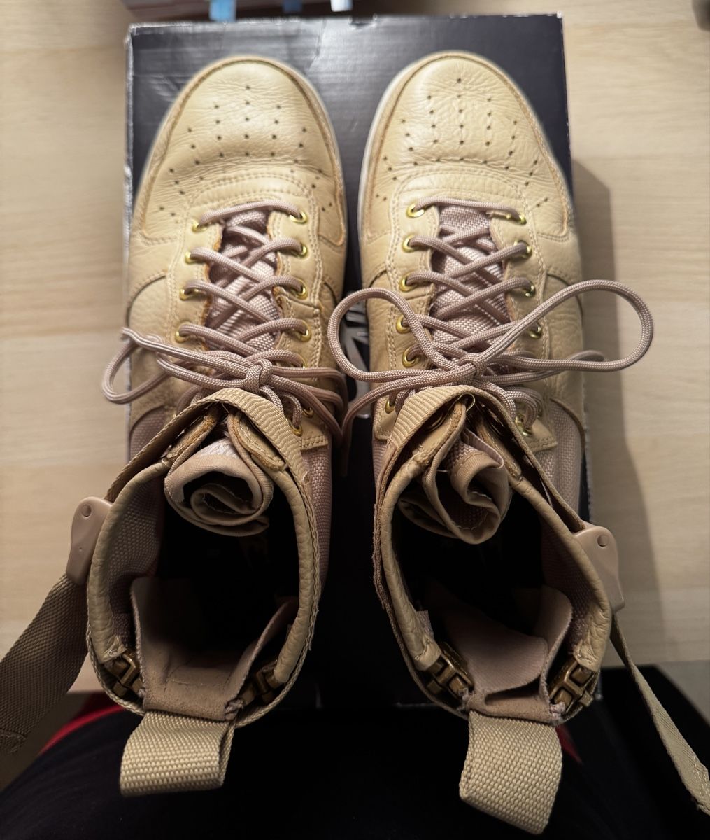 Nike Scarpe da uomo: Nike SF Air Force 1 Mid Pilz Gr.43 – Usato da Zürich venduto da swiss.tech 2