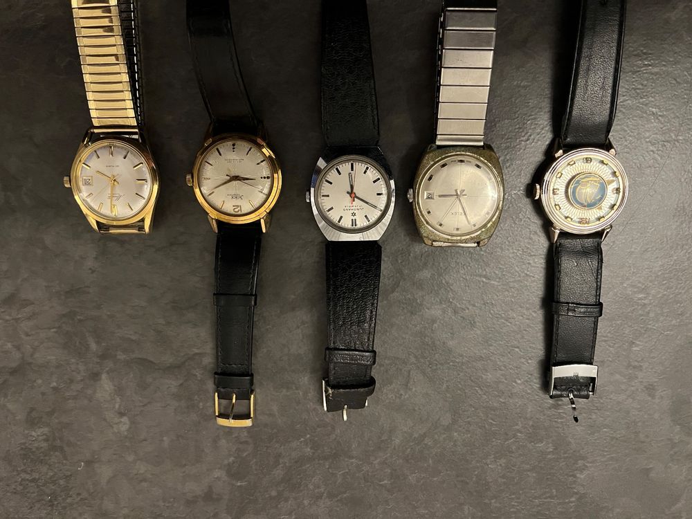 Lot De Montres Bracelet à Quartz - Occasion, Pour Adulte, Modèles Variés (non Précisés)