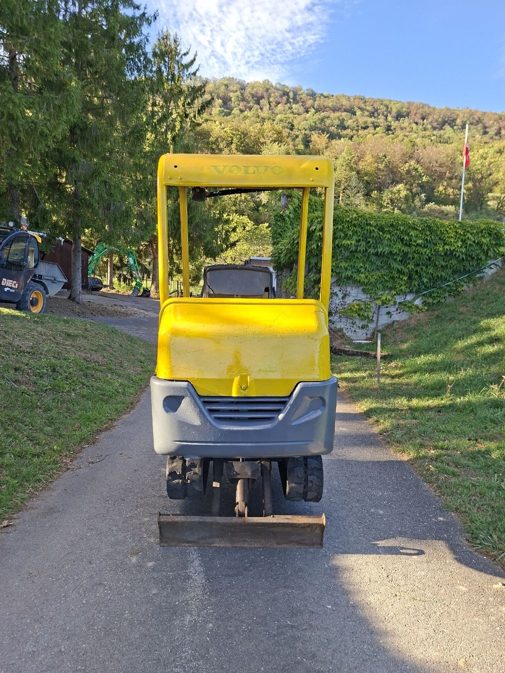 Volvo Escavatori: Volvo EC15B Bagger – Usato da Niederlenz venduto da papa1965 4