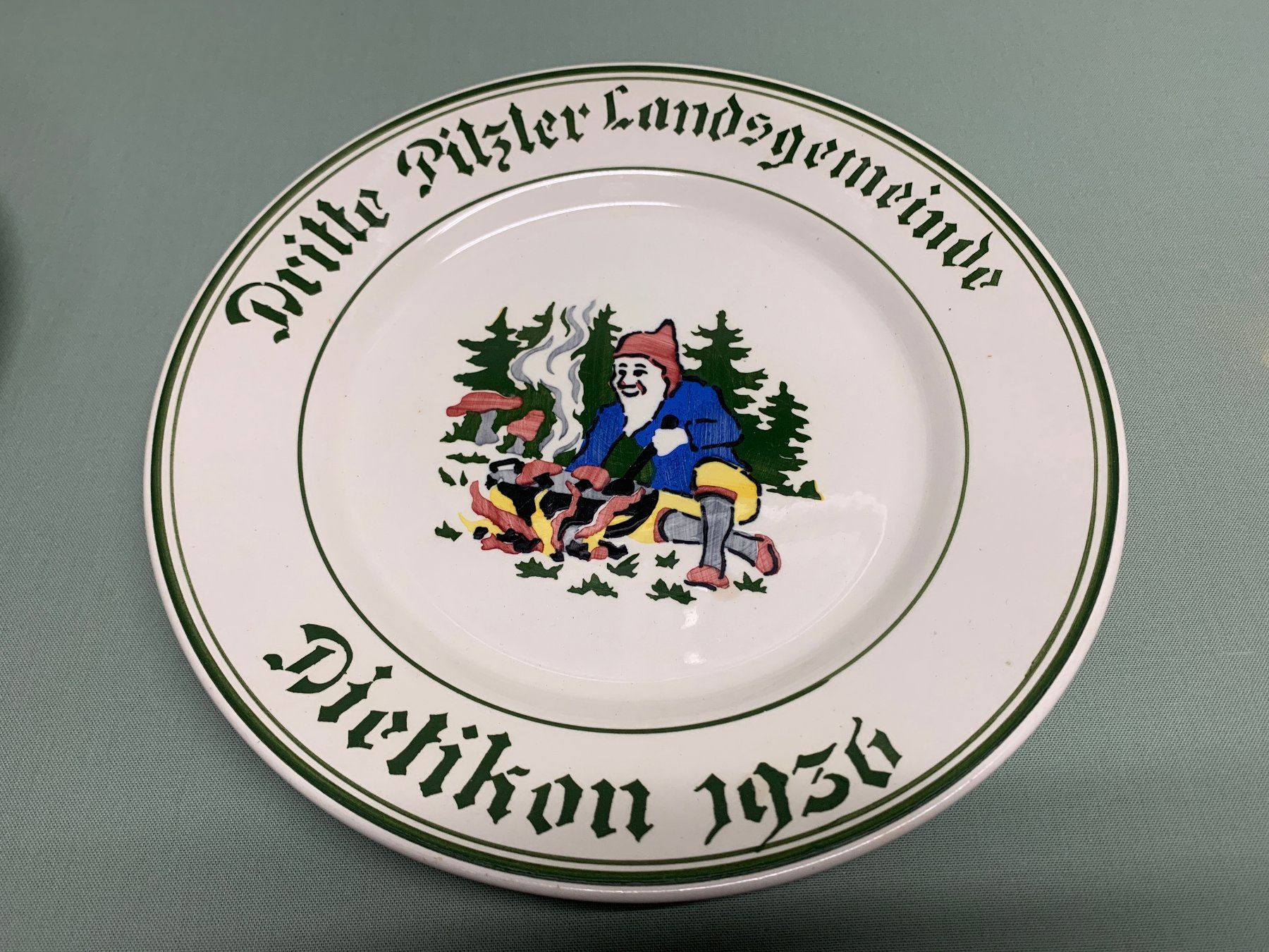 Teller: 4 alte Teller – Gebraucht aus Neftenbach von epb_6y5g 3