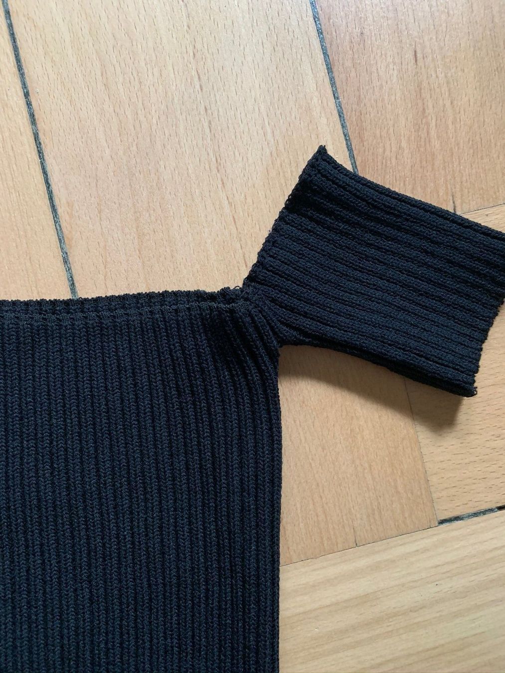 T-shirt: Cropped Shirt schwarz stretch XS – Usato da Zürich venduto da Diazaio 1