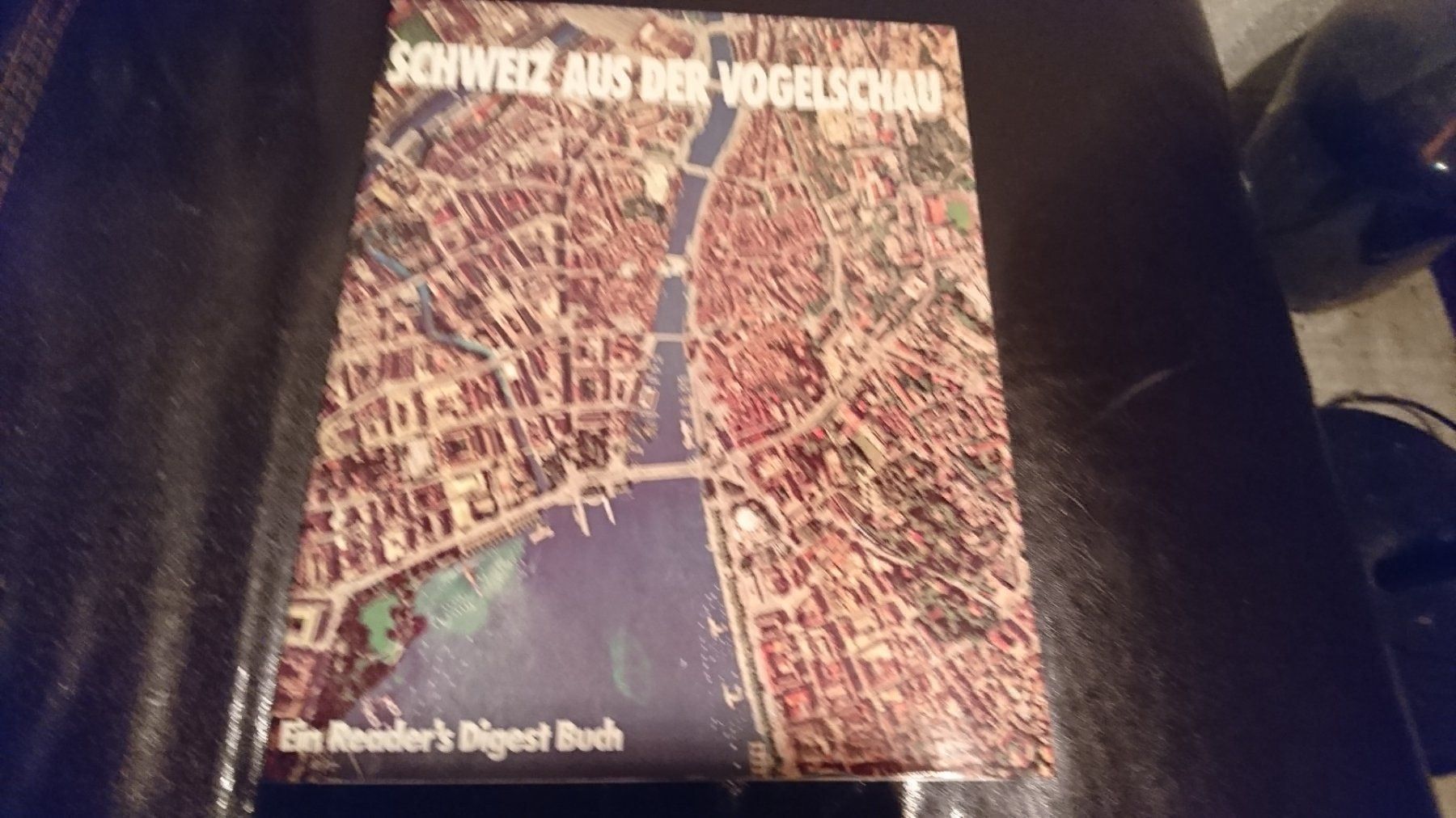 Libri: Schönes Buch Schweiz aus der Vogelschau – Usato da Remetschwil venduto da Privatflohmi
