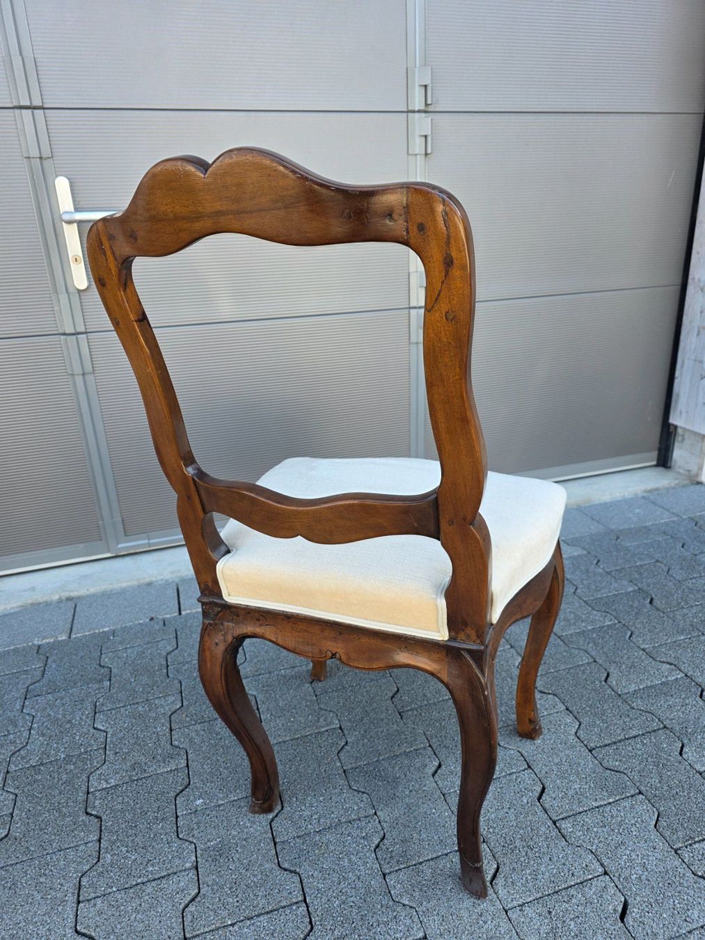 Stühle: klassischer Vintage Stuhl Hocker Sessel – Gebraucht aus Walterswil BE von Lonitti 5