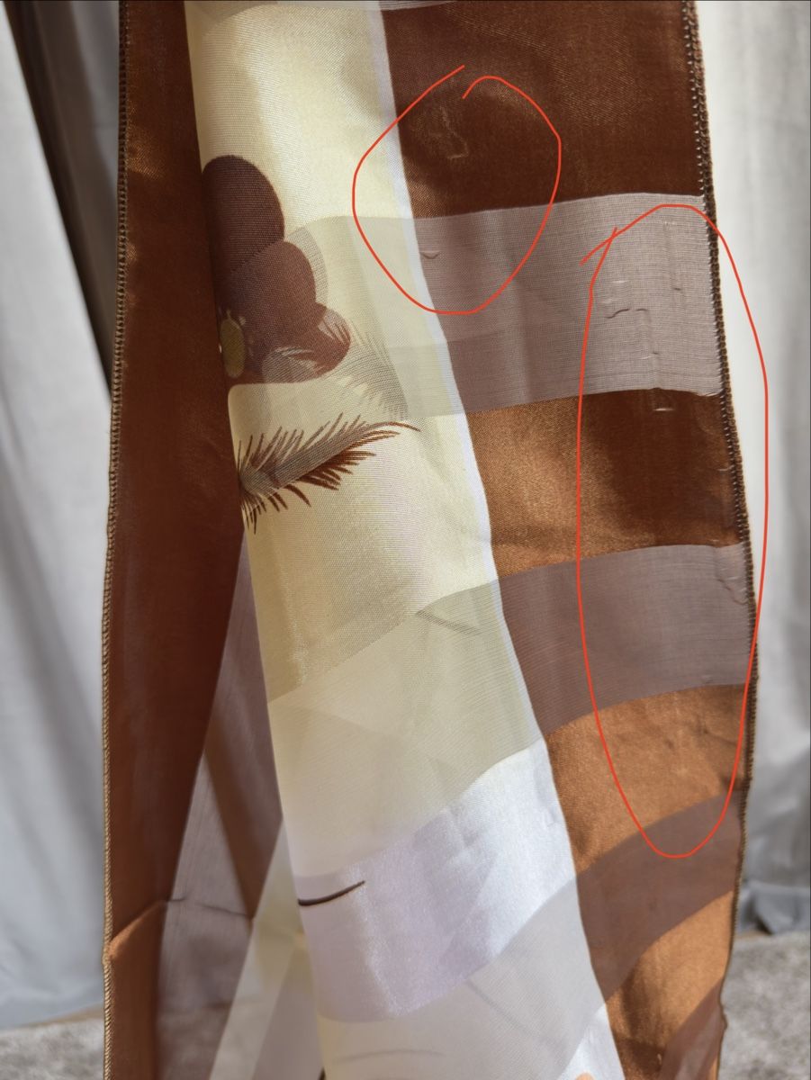 Foulard & Sciarpe: Foulard vintage en polyester 100 x 100 cm – Usato da Vuippens venduto da Anna_as 4