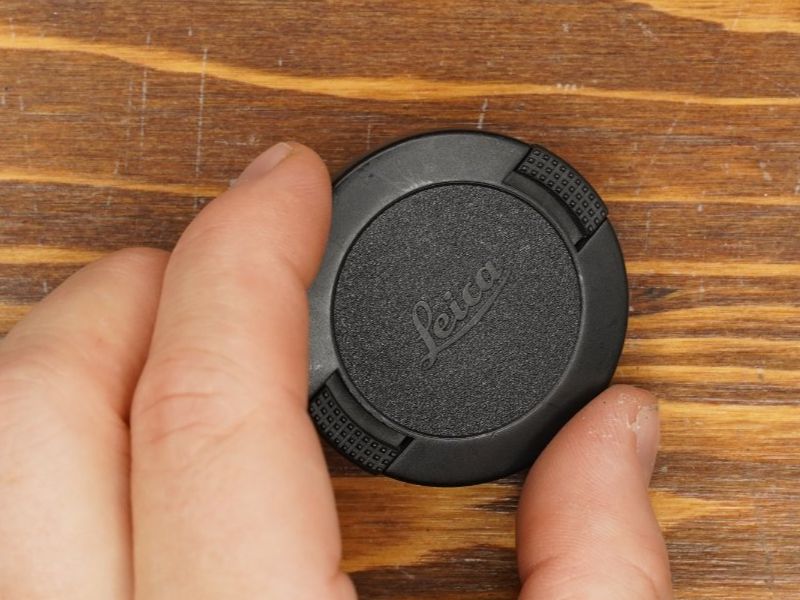 Leica Obiettivi: Leica Objektivdeckel E39  / Lens Cap – Usato da Bern venduto da FotoStrobo.ch_Outlet