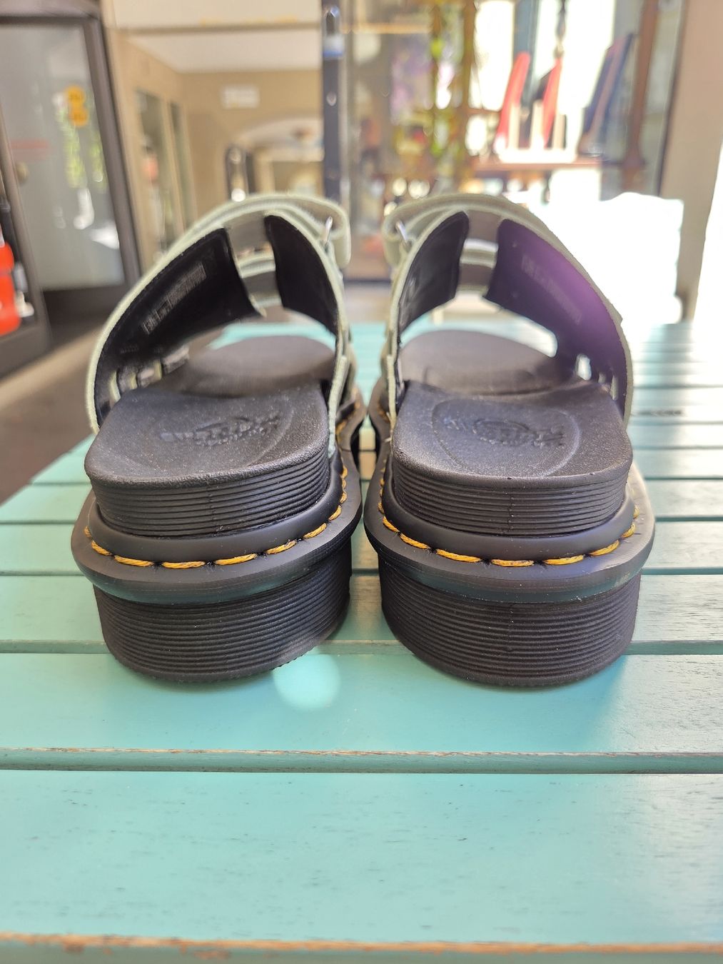 Dr. Martens Scarpe da donna: Dr. Martens Raine Slide Sandalen Gr. 39 – Usato da Bern venduto da -Aniko- 3