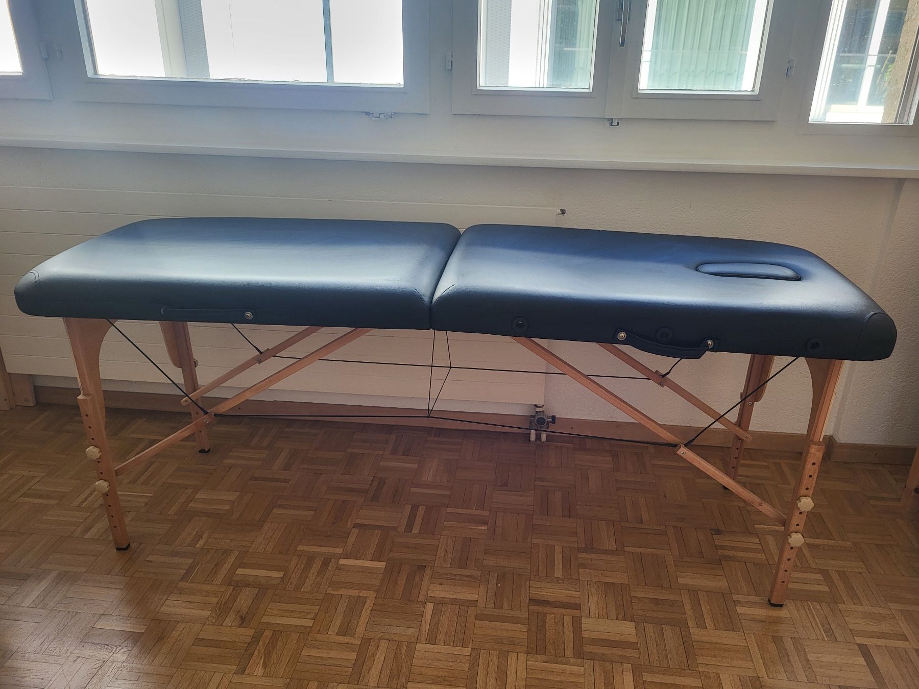 Lettini & sedie per cosmetici: Table de massage pliable 2 zones noire – Usato da Genève venduto da beh_d27l