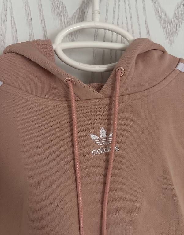 Adidas Pulls & Sweat-shirts: Adidas cropped Sweater Kapuzenpulli – D'occasion à Fislisbach par secondhandF 1
