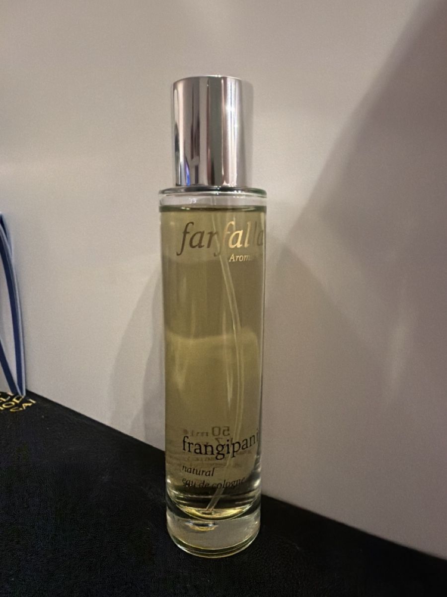 Farfalla Profumi & Eau de Toilette: Farfalla Frangipani natural eau de cologne  – Usato da Pratteln venduto da Mar.La.Ma