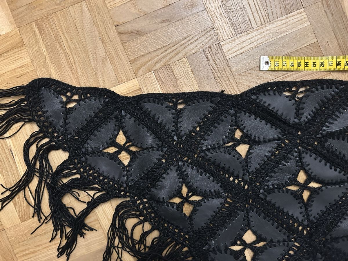 Foulards, Tücher & Schals: Schöne Stola aus Leder – Neu (gemäss Beschreibung) aus Birsfelden von Exclusivity 3