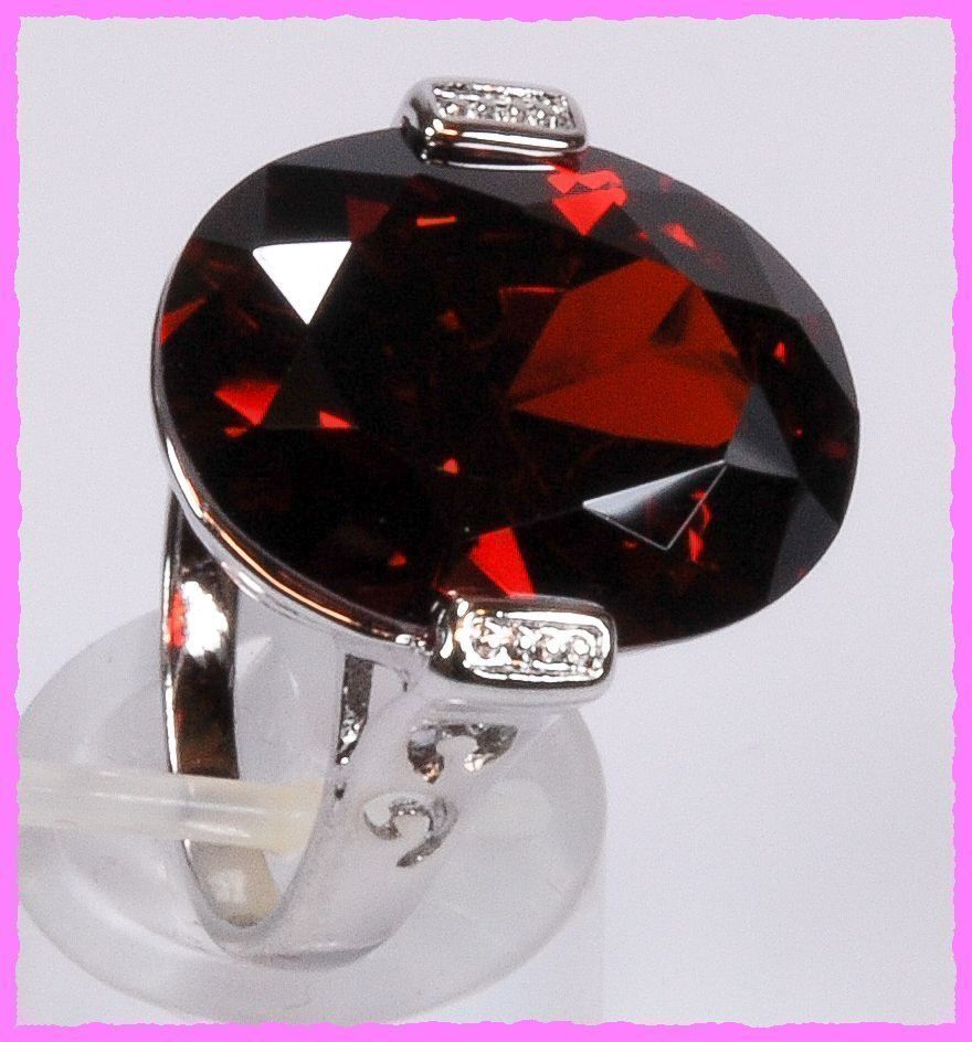 Anelli: Bezaubernder Ring mit grossem Zirkon – Nuovo e nell'imballaggio originale da Oberglatt ZH venduto da Diamond-Girl 1