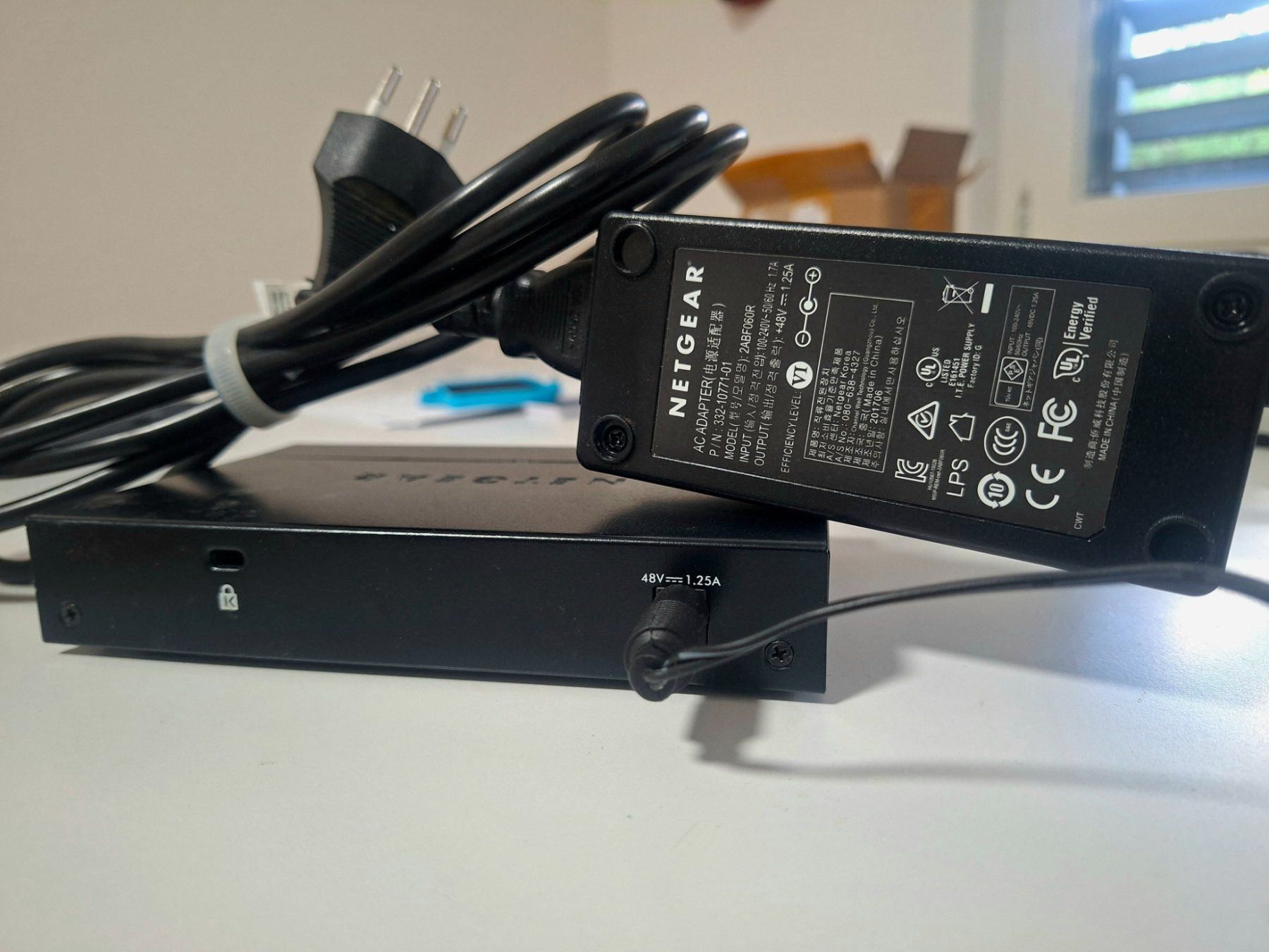 Netgear Hubs & Switches: Netgear GS305Pv3 – D'occasion à Uetikon am See par boxtoni 1