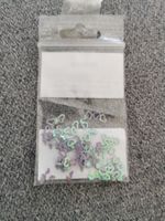 Deko für Nageldesigns