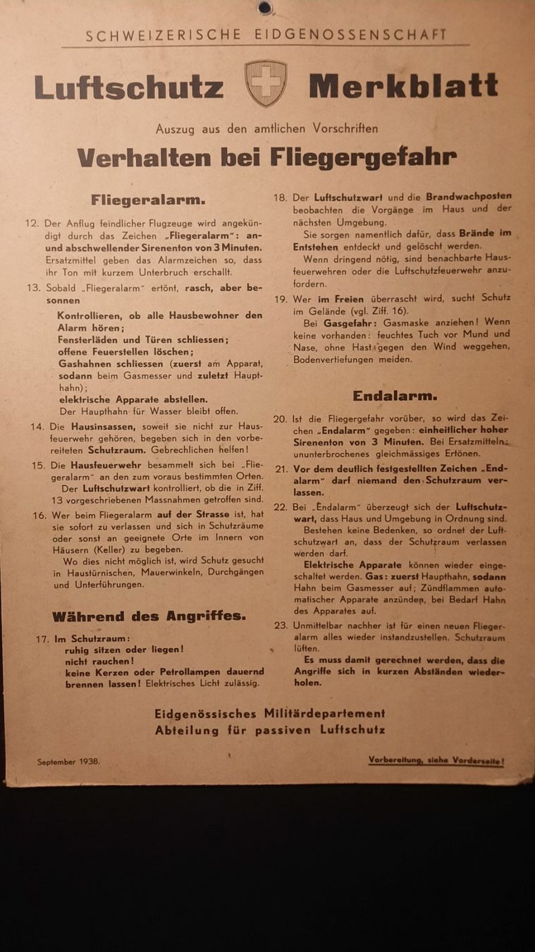 Documenti: Luftschutz Merkblatt von 1938 – Usato da Kirchberg BE venduto da wvo_cf6n