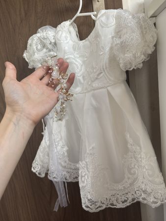 Kleid für Mädchen. Grösse 80-86
