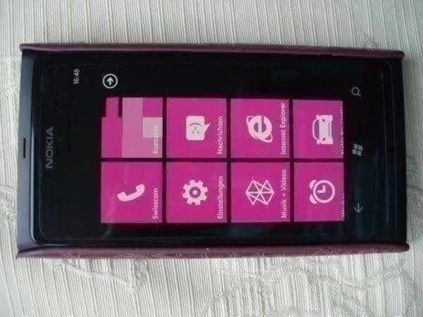 Nokia Covers & Schutzfolien: Cover Kroko Nokia 800 bordeauxviolett – Neu und originalverpackt aus Eschenbach SG von brocarte 5