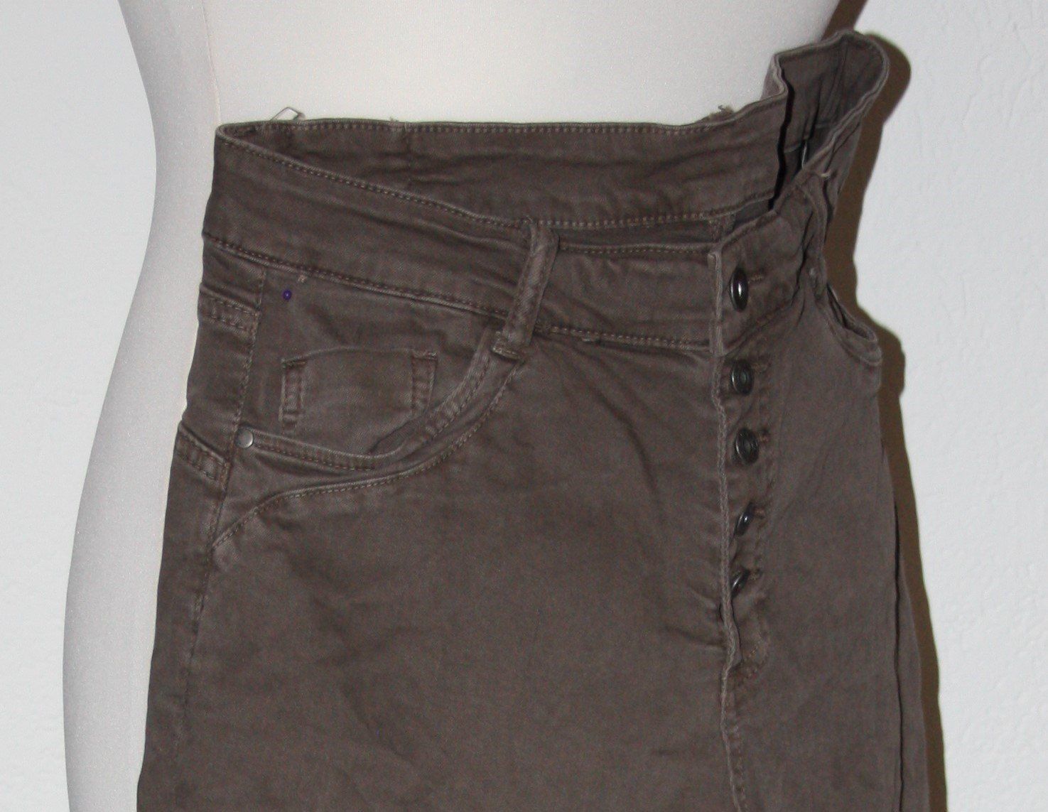 Hosen: Hose Jeans braun Gr. XL – Gebraucht aus Flüelen von Diversicum-Curvy 2