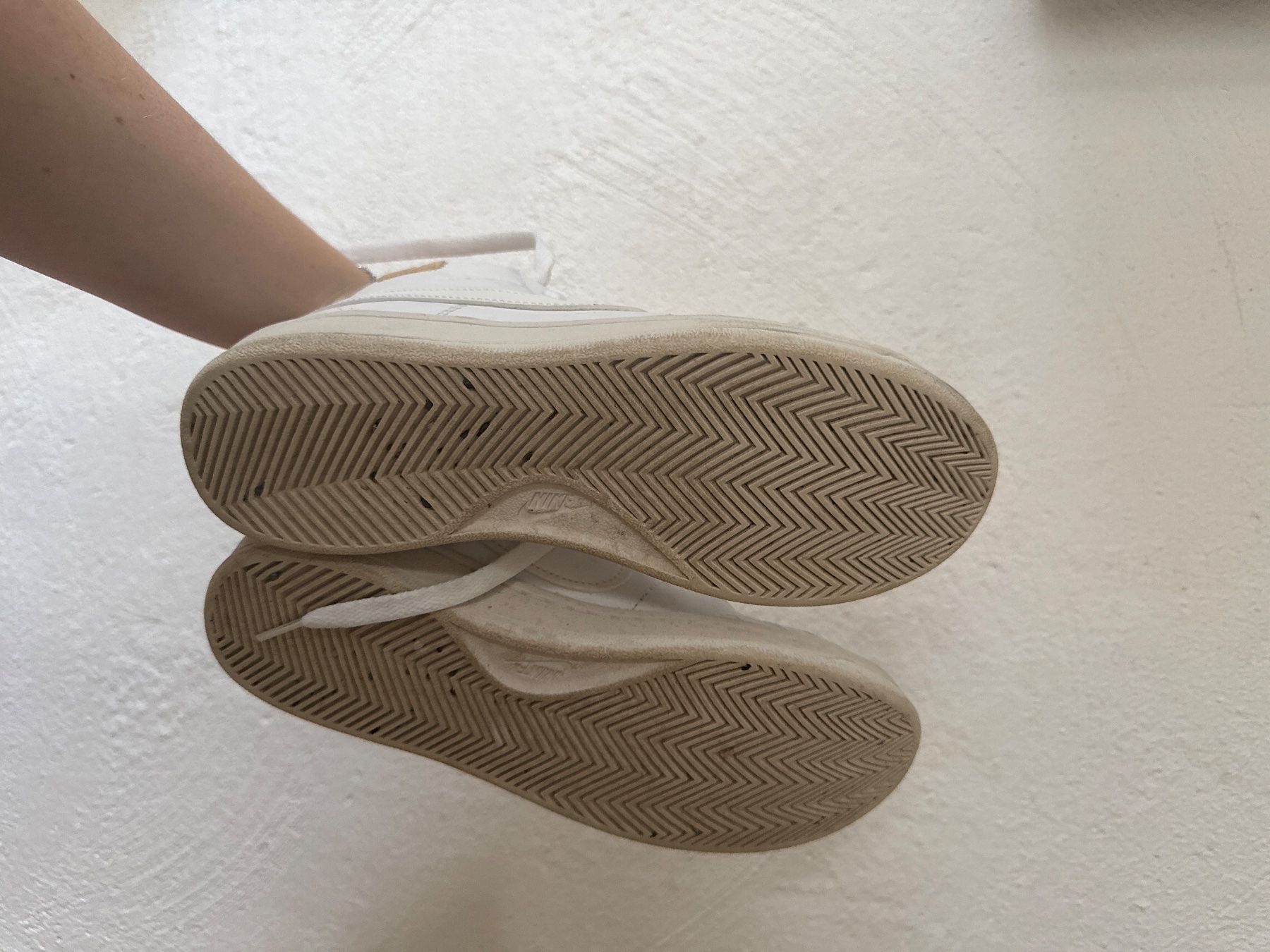 Nike Scarpe da donna: Nike Sneakers 38.5 – Usato da Laax GR venduto da laga03 2