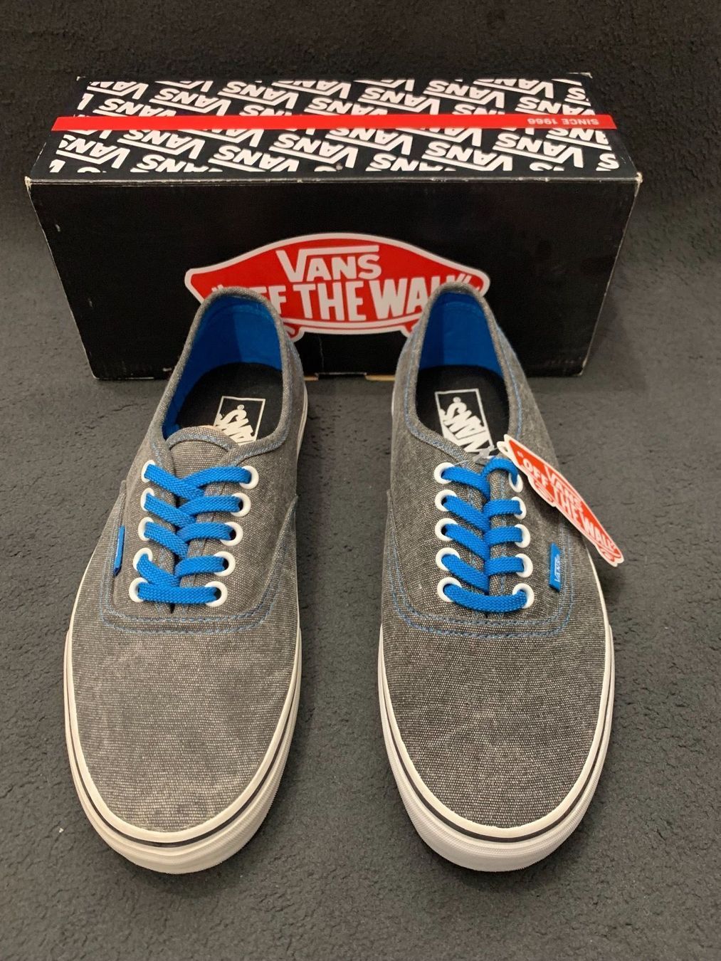 Vans Scarpe per ragazzi: Vans Authentic, Grösse 41 – Nuovo e nell'imballaggio originale da Zürich venduto da LIQUIDATOR.CP