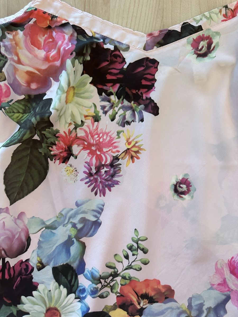 Top: Ted Baker Träger Top Cami Blumen Rosa S – Usato da Zürich venduto da rosolli 2